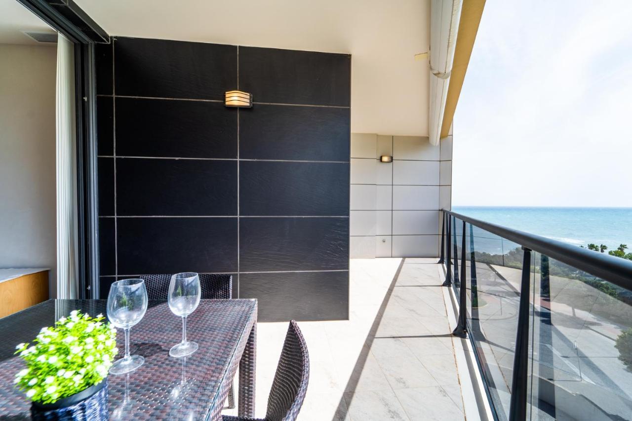 Primera Linea De Mar Con Piscina, Gimnasio Y Parking 2 Hab Y 2 Banos Вильяхойоса Экстерьер фото