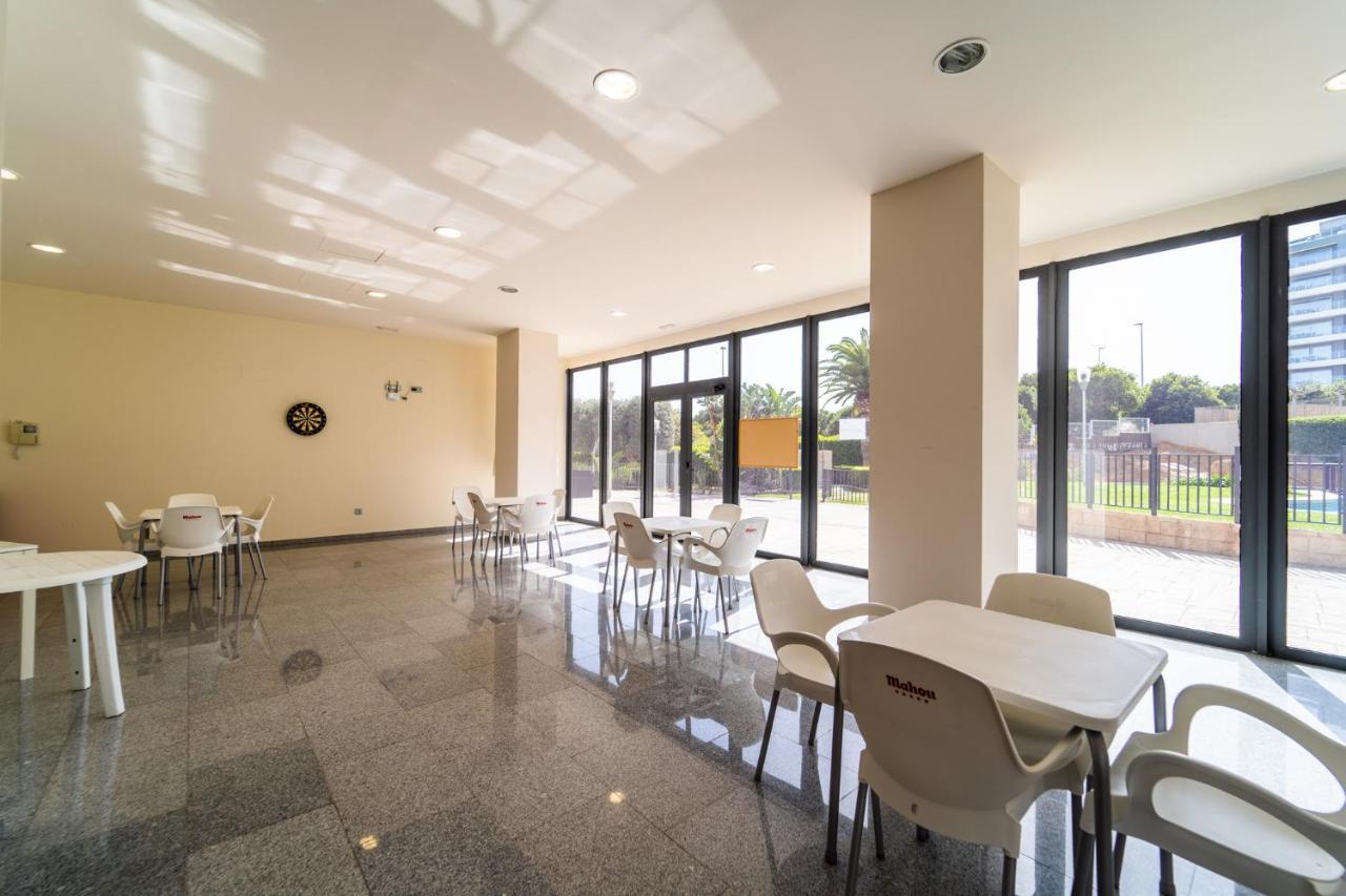 Primera Linea De Mar Con Piscina, Gimnasio Y Parking 2 Hab Y 2 Banos Вильяхойоса Экстерьер фото