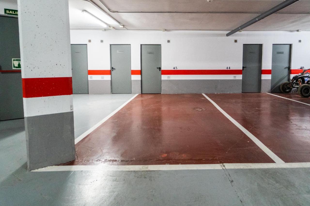 Primera Linea De Mar Con Piscina, Gimnasio Y Parking 2 Hab Y 2 Banos Вильяхойоса Экстерьер фото